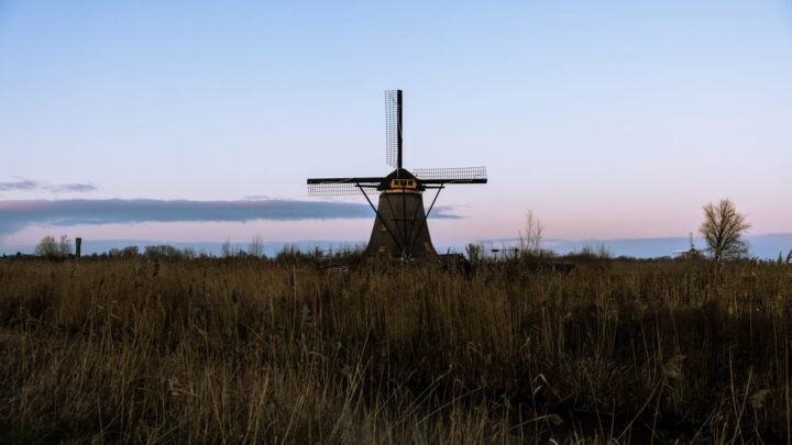 Adult nightlife in Noordoostpolder: een volwassen avond uit in Flevoland