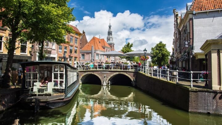 Courtship in Alkmaar: Veelgestelde Vragen over Romantiek en Relaties