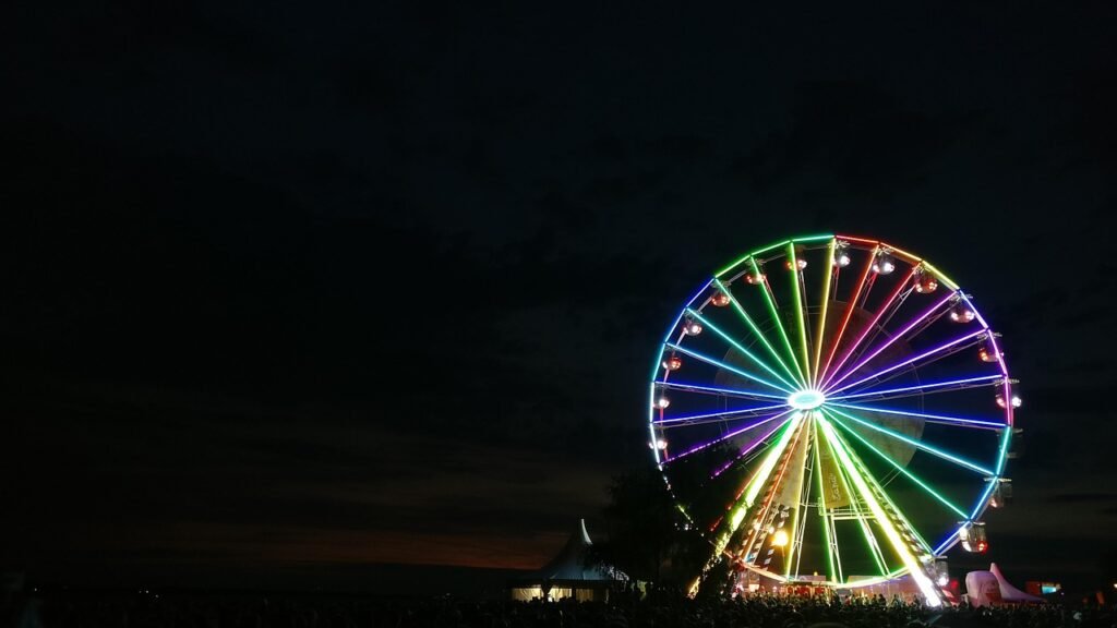 reuzenrad, zwart, avond, nacht, kleur, kleurrijk, festival, strandfestival zand, zand, almere, lucht, hemel, almere, almere,