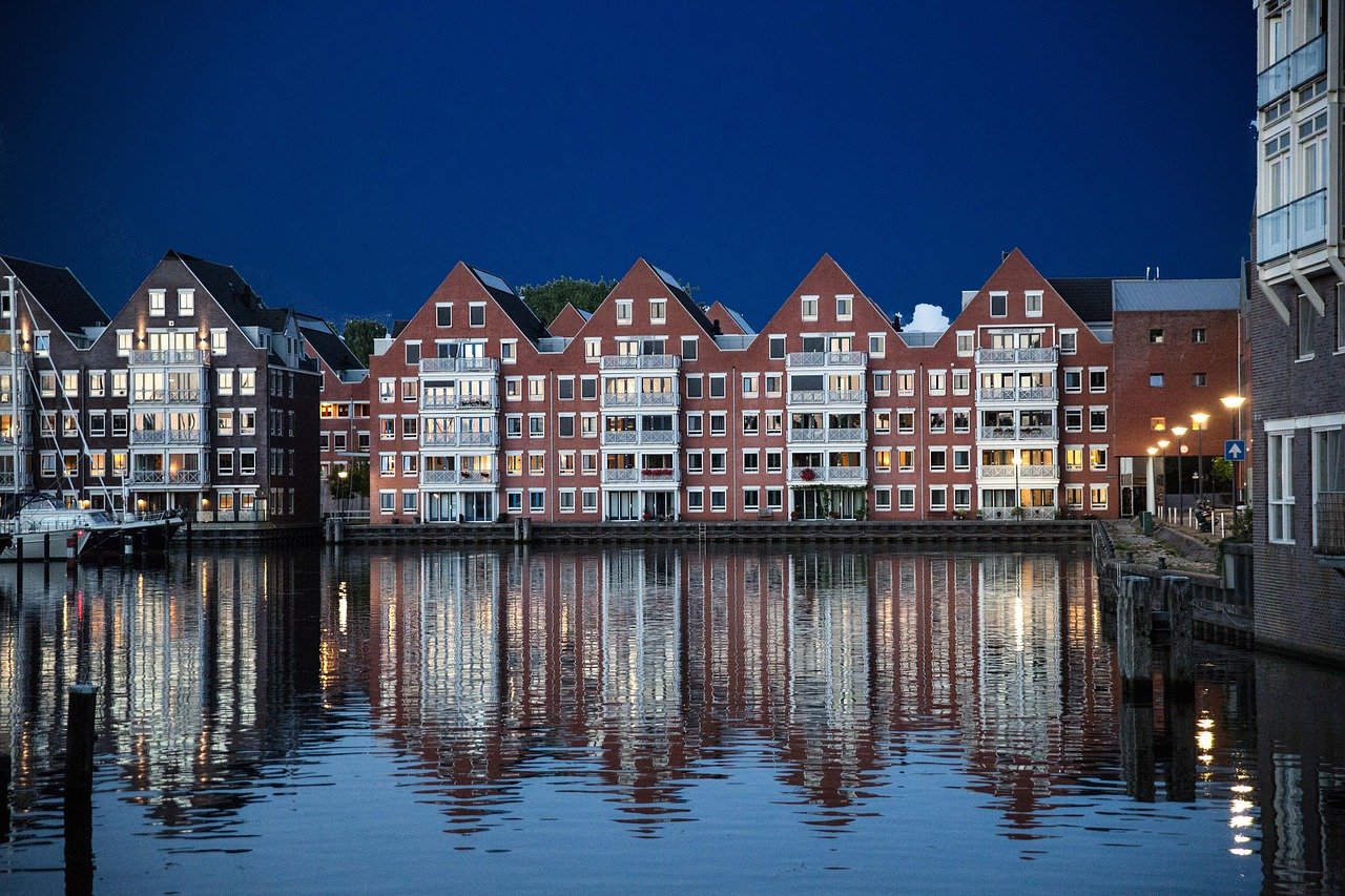 nederland, hoorn, huizen, water, reflectie, nacht, avond, natuur, weergave, stad, amsterdam, blauwe stad, blauw huis