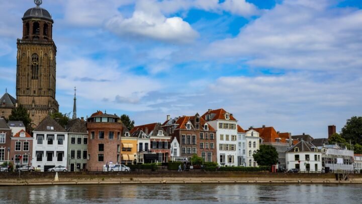 Wat je moet overwegen vóór escort in Deventer